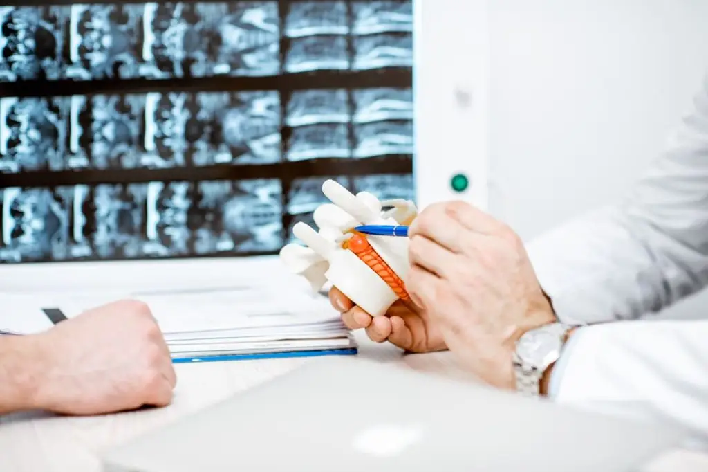 5 Treatment Options For Herniated Disc 1