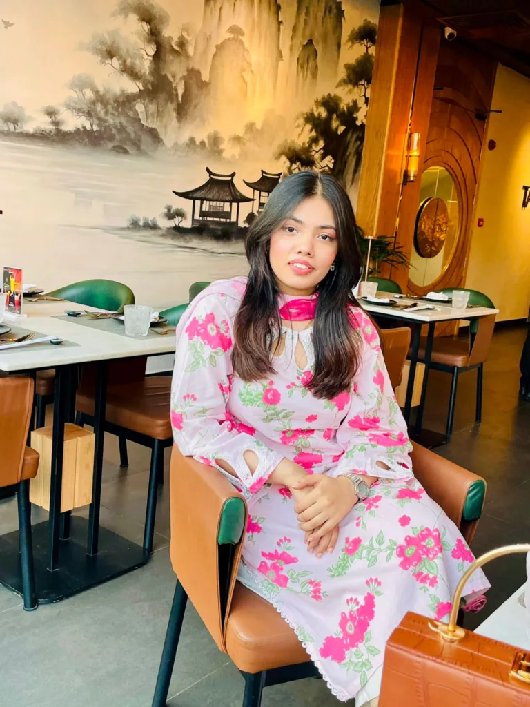 Dr Maheen Fatima Physiotherapist